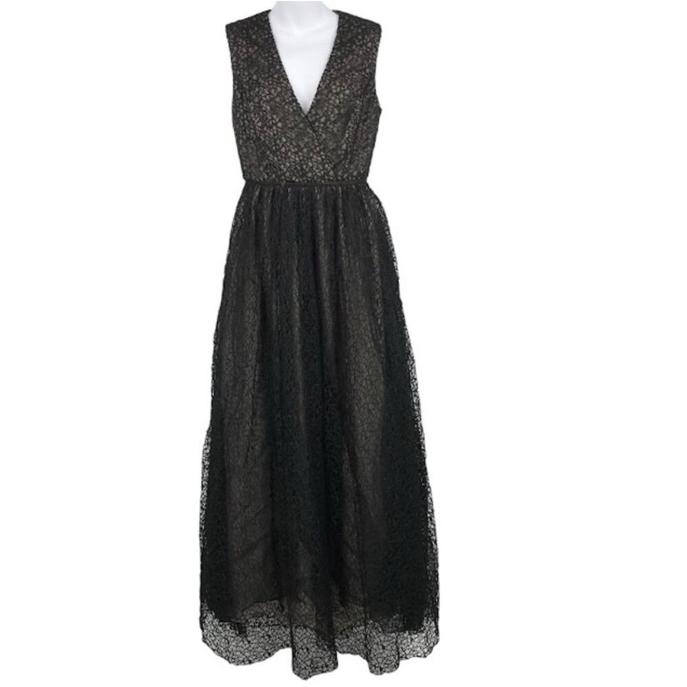 Monique Lhuillier Black Ruffled Tiered Maxi Gown